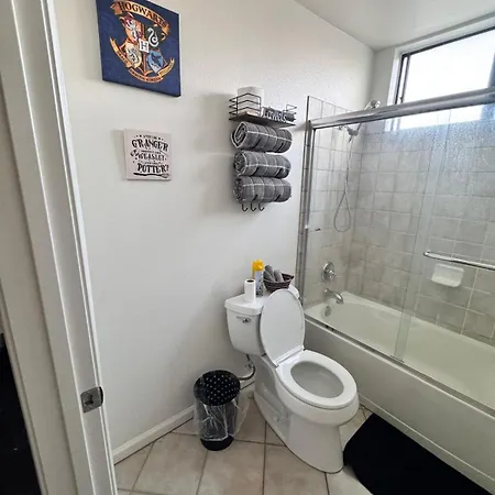 Mario, Harry Potter, Disney & Not Themed Loft Universal Studios 10Min Loft Apartment Los Angeles Exterior photo