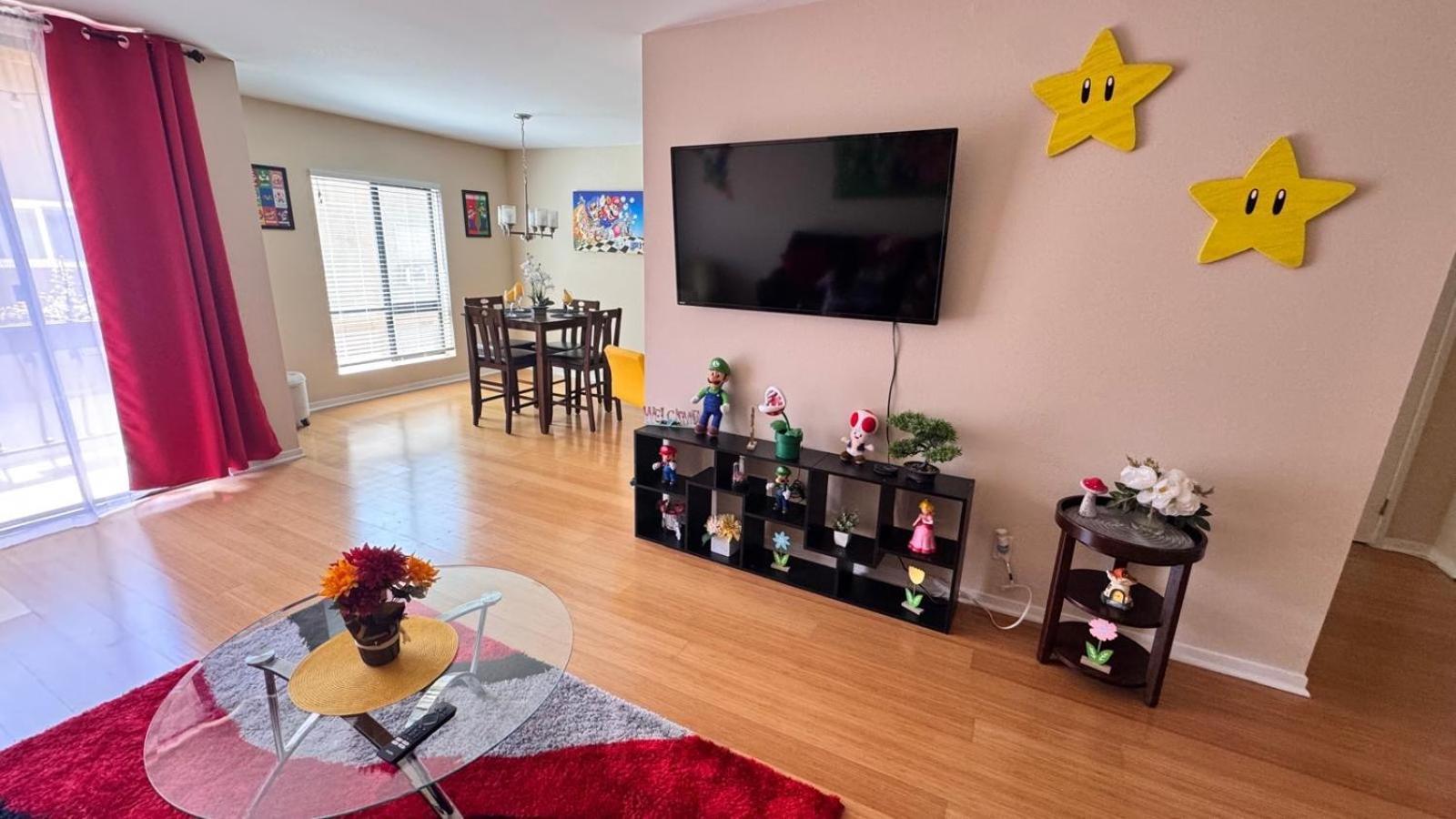 Mario, Harry Potter, & Not Themed Loft Universal 10min Loft Los Ángeles