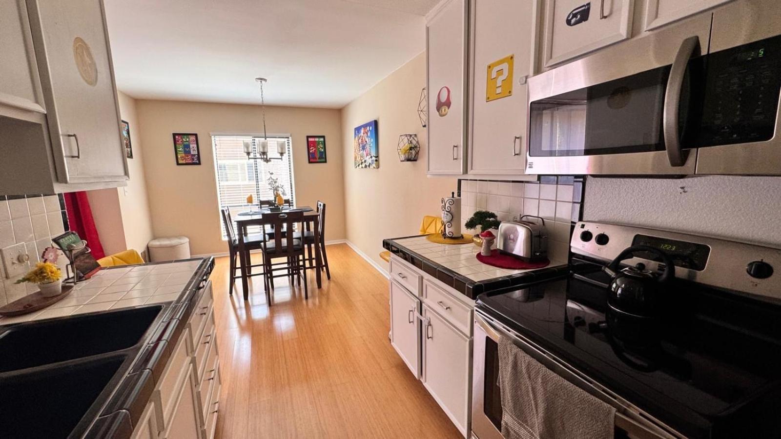 Mario, Harry Potter, & Not Themed Loft Universal 10min Loft Apartamento